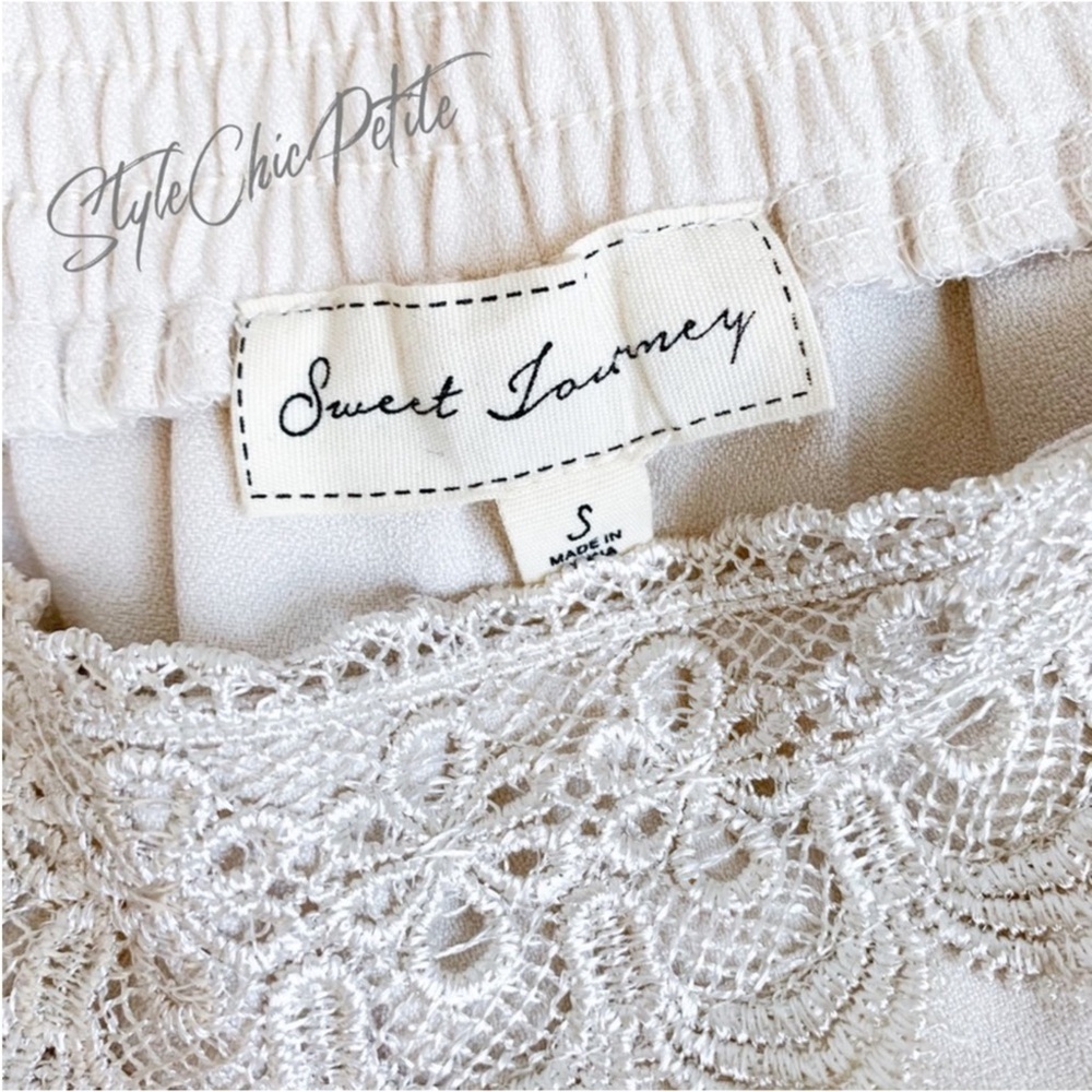 Sweet Journey Chic Cream Lace Women's High Waist Shorts Size S - Picture 7 of 7